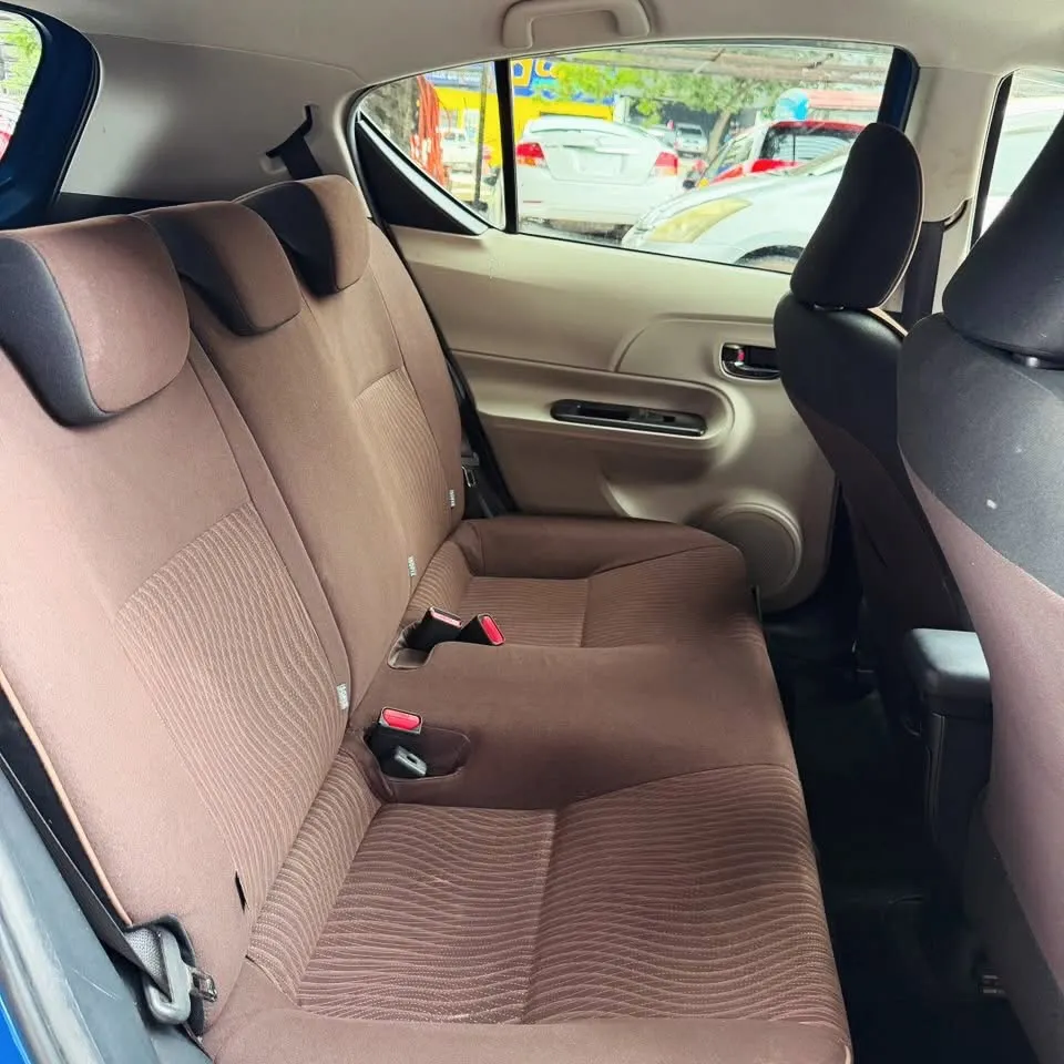 Toyota Aqua 2013 Híbrido