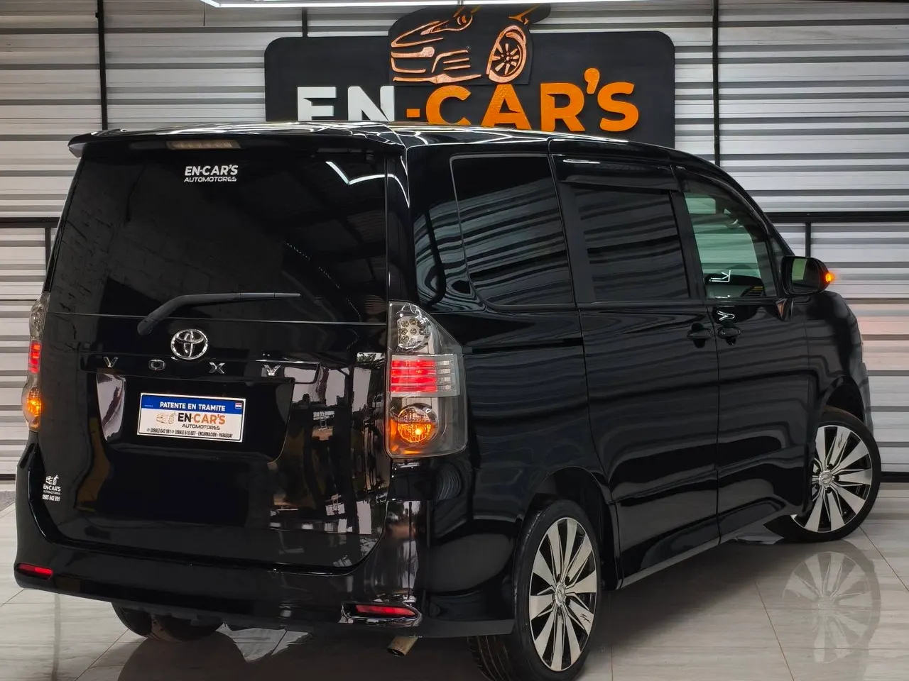 Toyota Voxy 2009