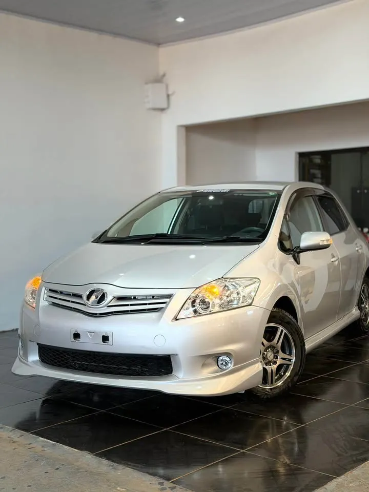 Toyota Auris 2009 2009/10