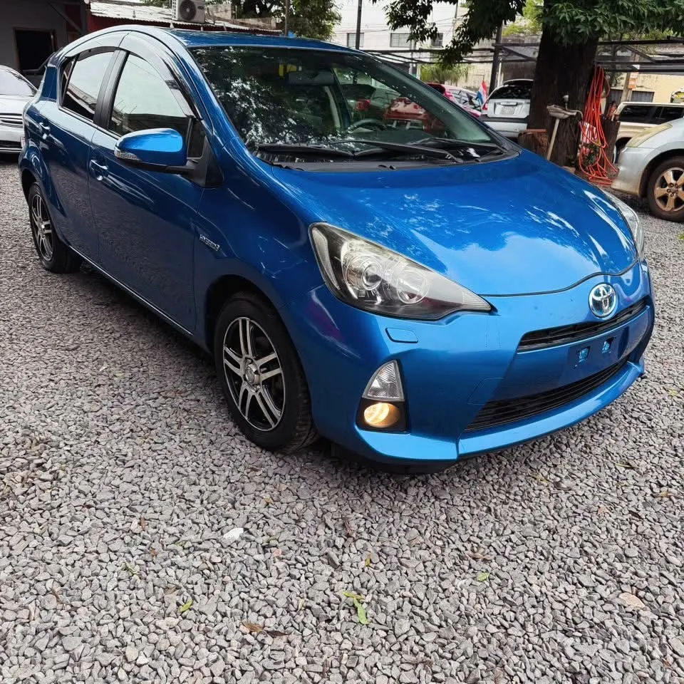 Toyota Aqua 2013 Híbrido
