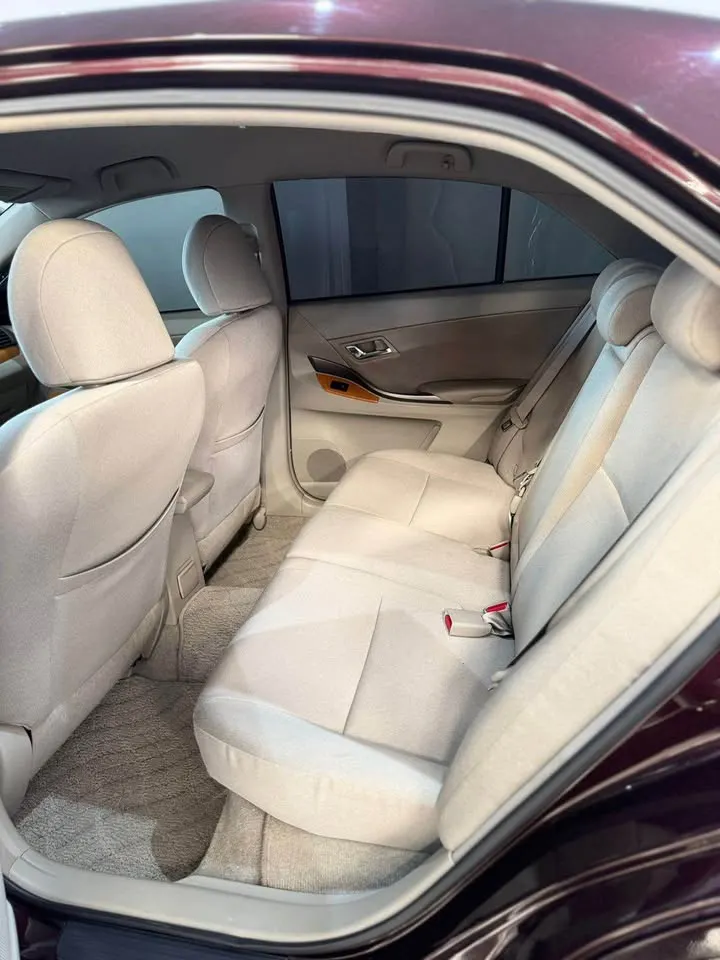 Toyota Premio 2008