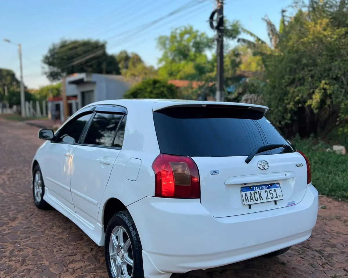 Toyota Runx 2001