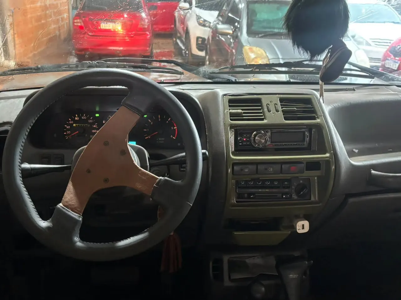 Nissan Mistral 1997