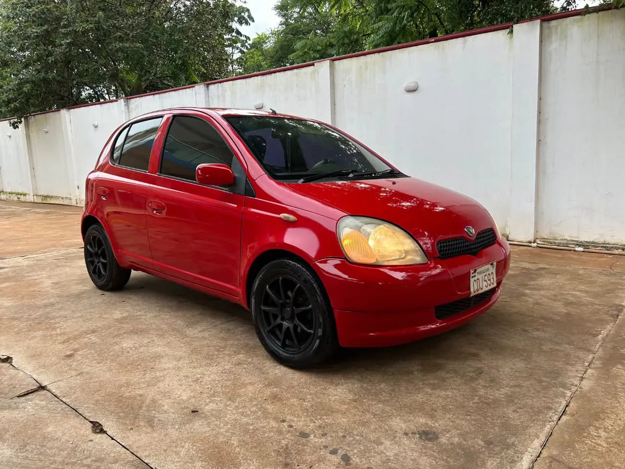 Toyota Vitz 2002
