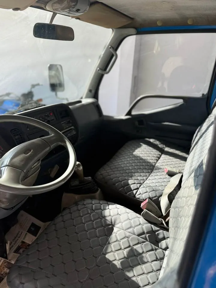 Mitsubishi Canter 1995 Tumbita 4D36