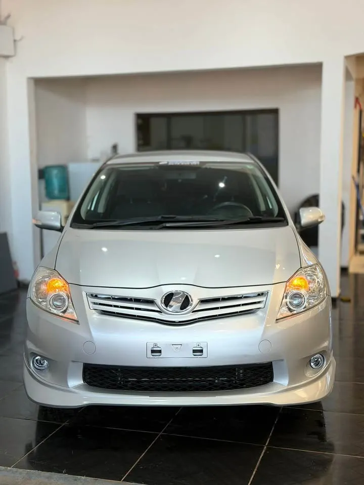 Toyota Auris 2009 2009/10
