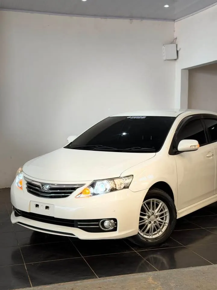 Toyota Allion 2012