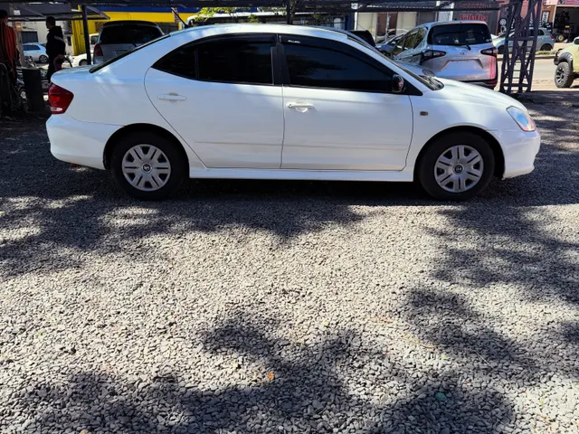 Toyota Vitz 2015