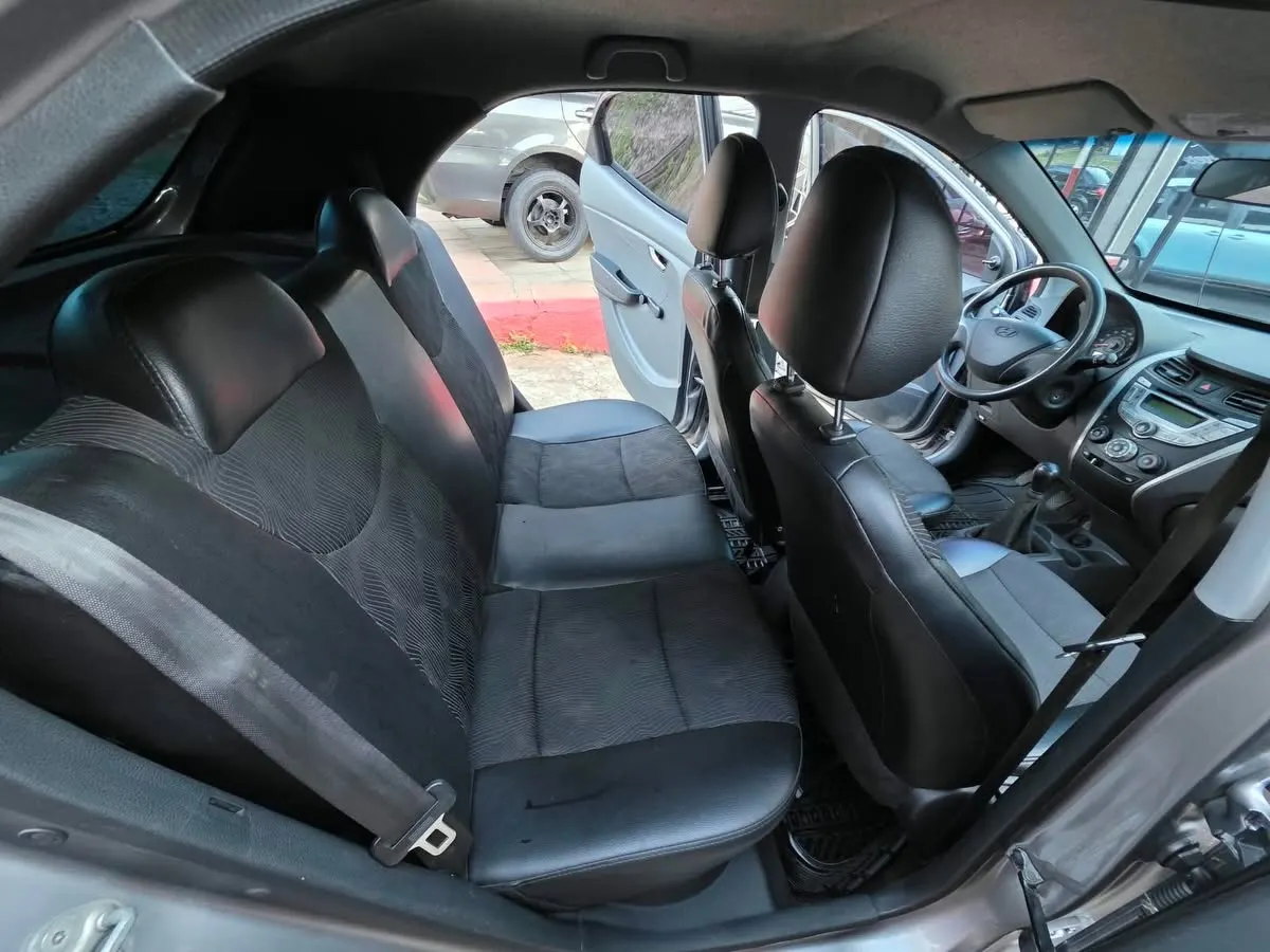 Hyundai Eon 2015