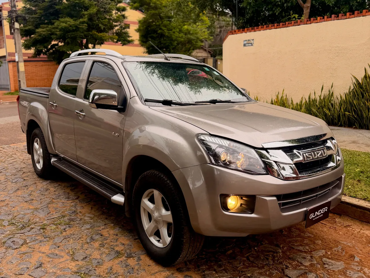 Isuzu D-Max 2016 Full equipo