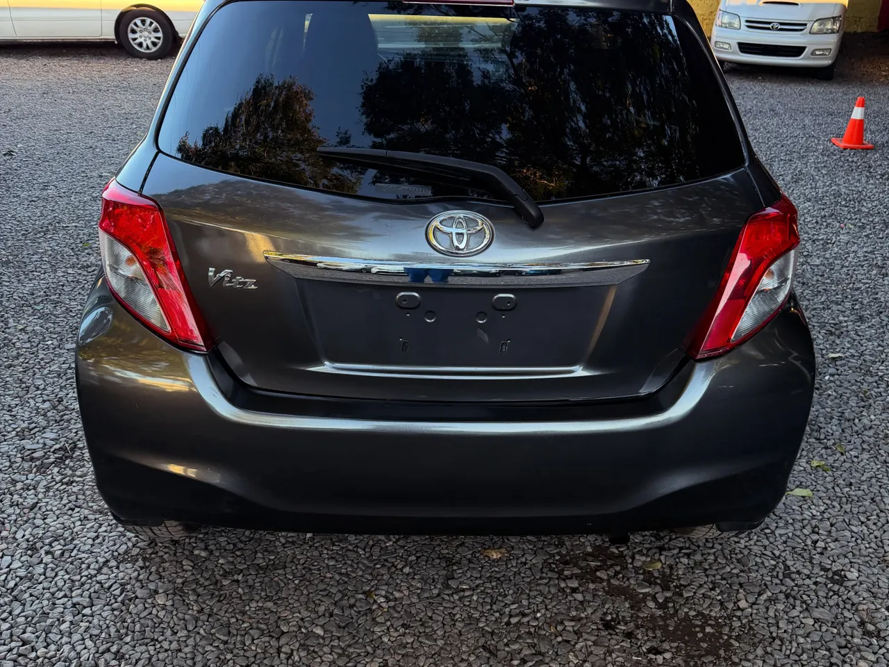 Toyota Vitz 2014