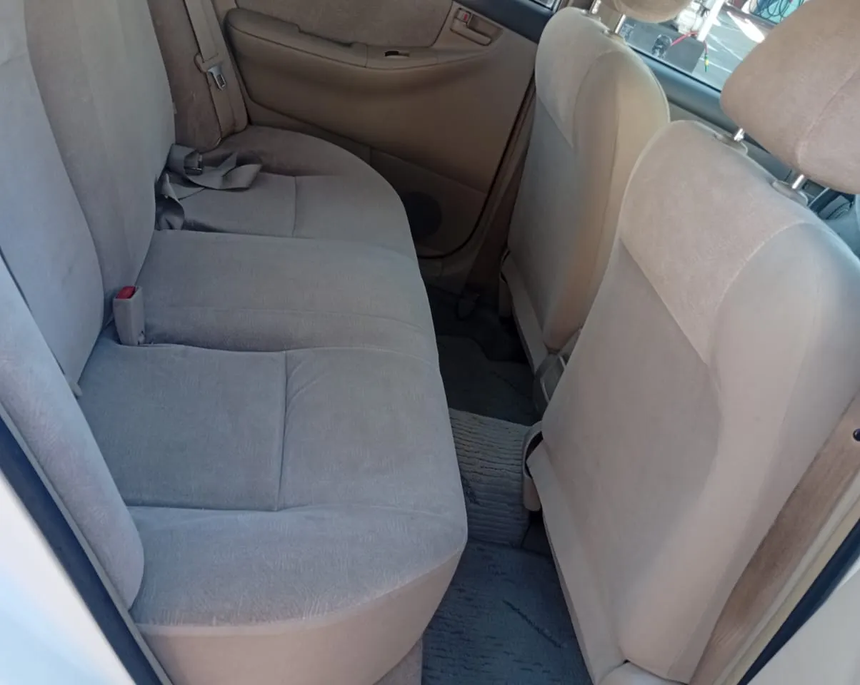 Toyota Corolla 2001 1