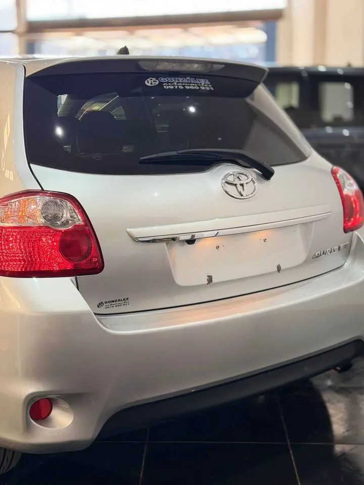 Toyota Auris 2011