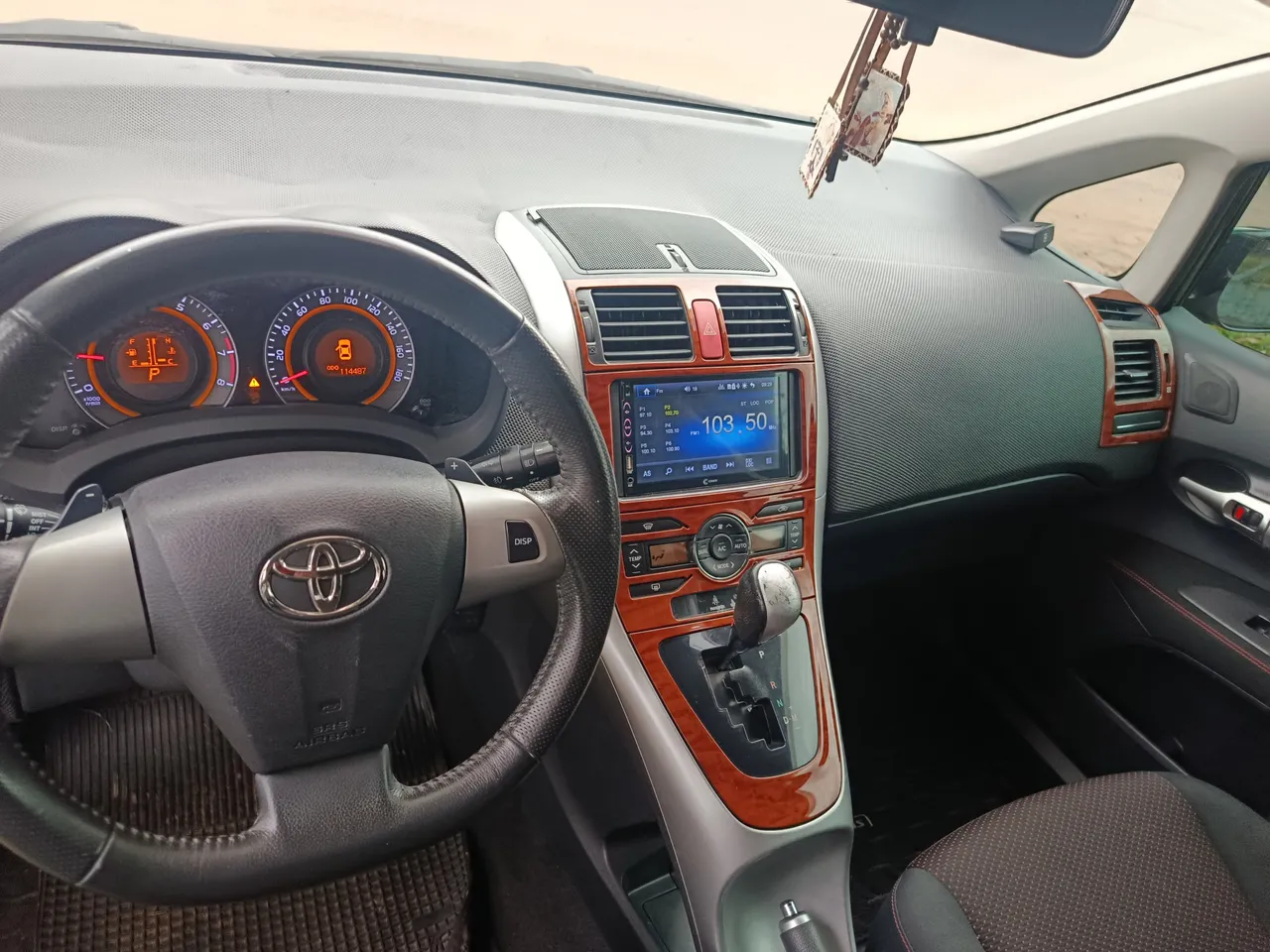 Toyota Auris 2011 Q