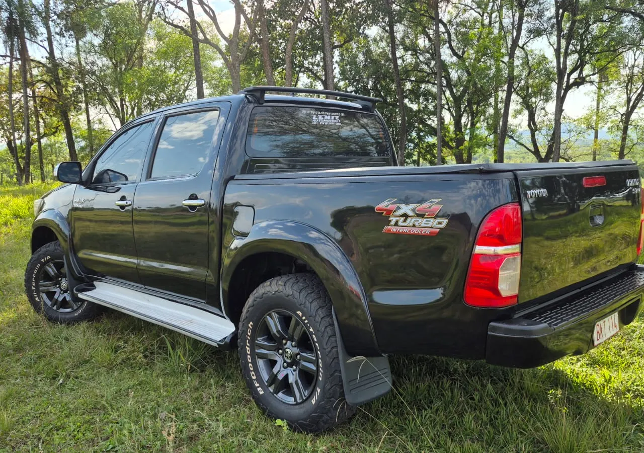 Toyota Hilux 2013