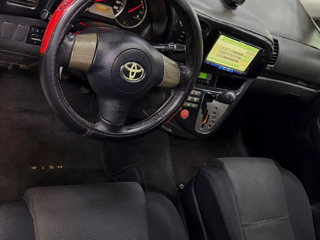 Toyota Wish 2004