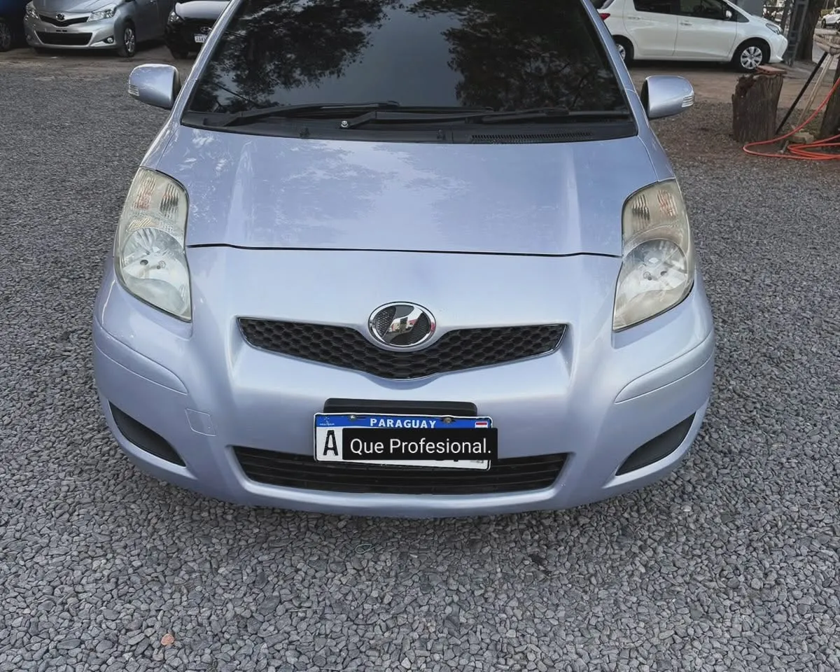 Toyota Vitz 2010