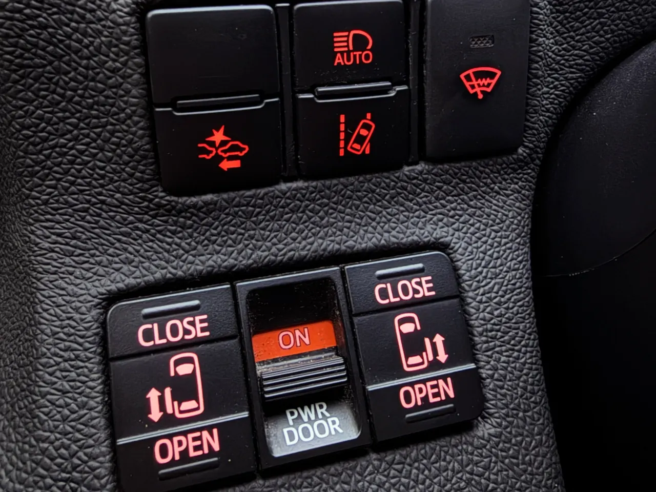 Toyota Sienta 2016 Modelista