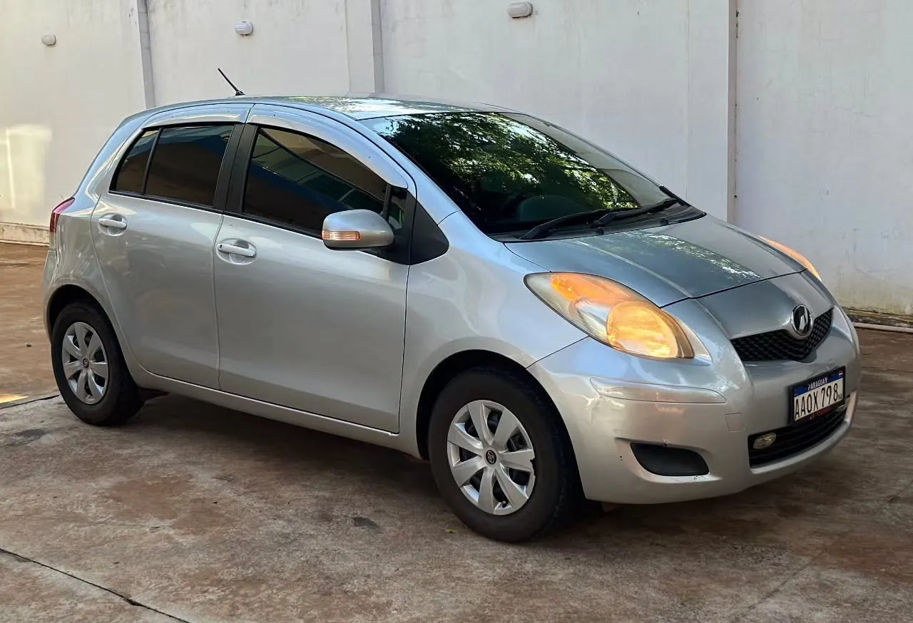 Toyota Vitz 2008