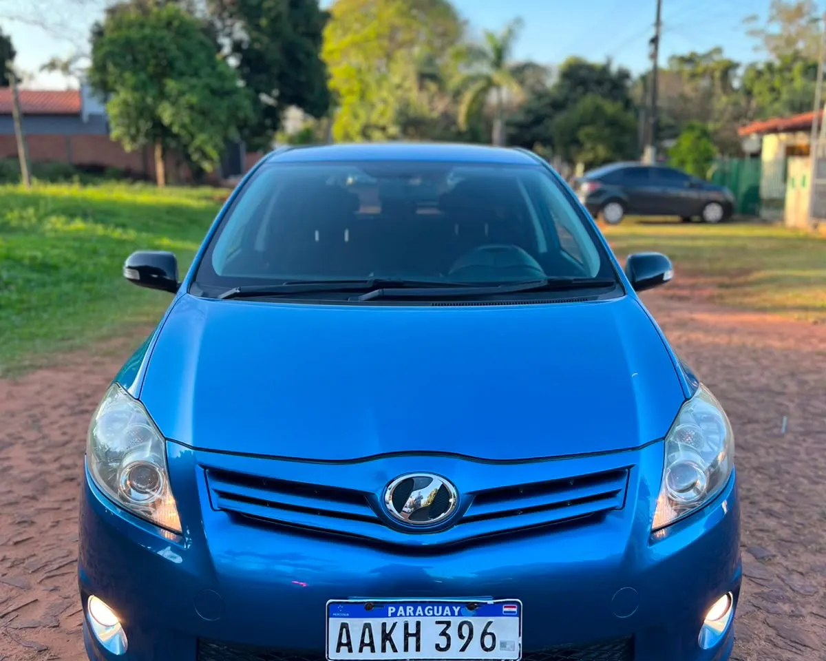 Toyota Auris 2011