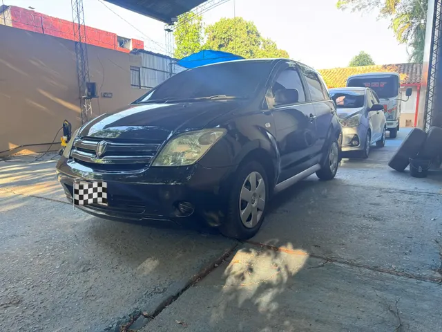 Toyota ist 2005