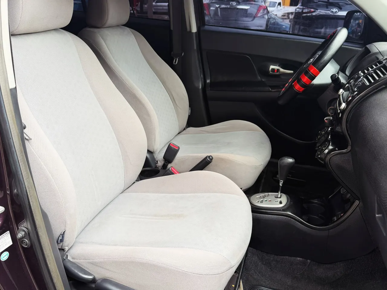 Toyota ist 2004 Full