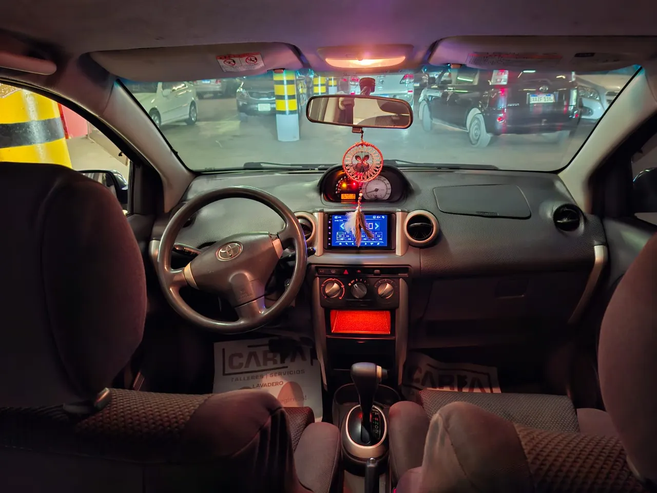 Toyota ist 2004