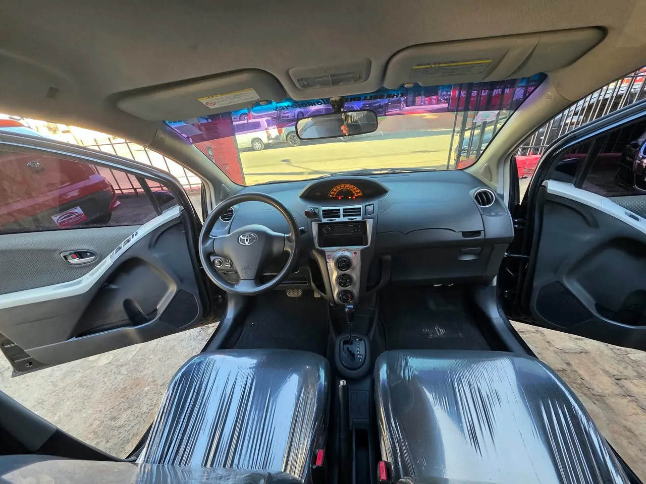 Toyota Vitz 2010 New Vitz