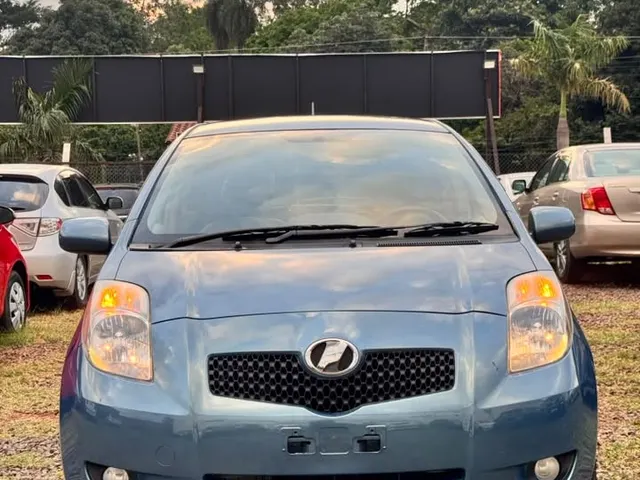 Toyota Vitz 2007