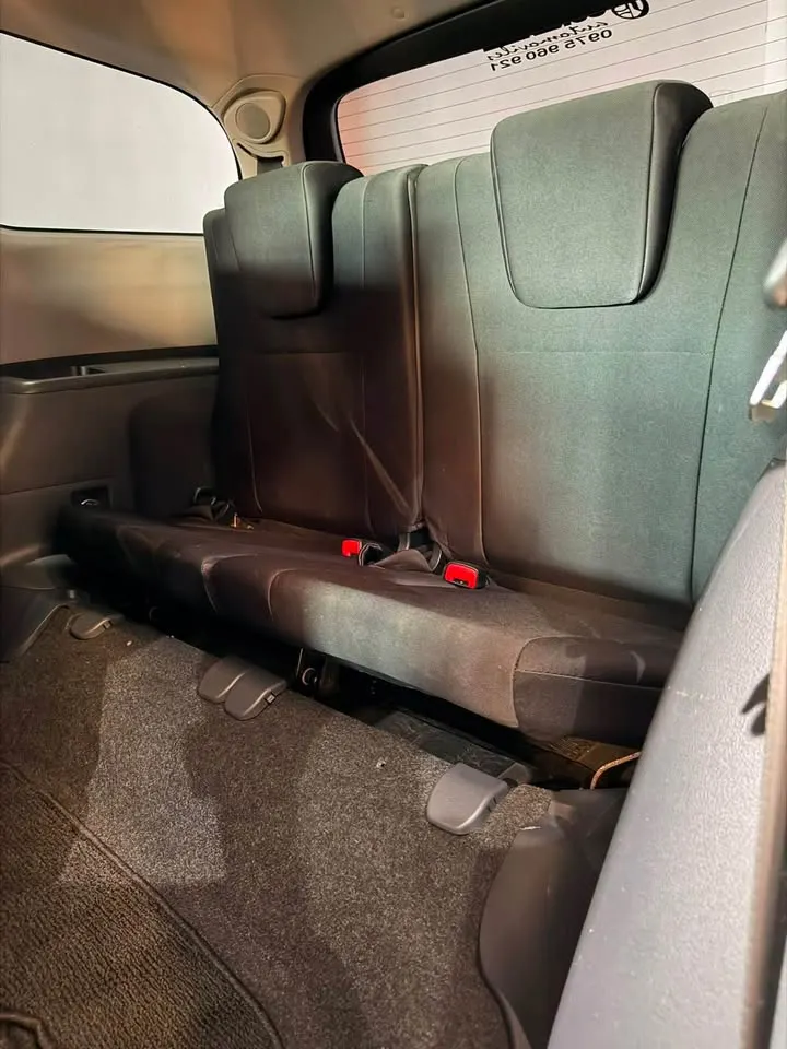 Toyota Wish 2010
