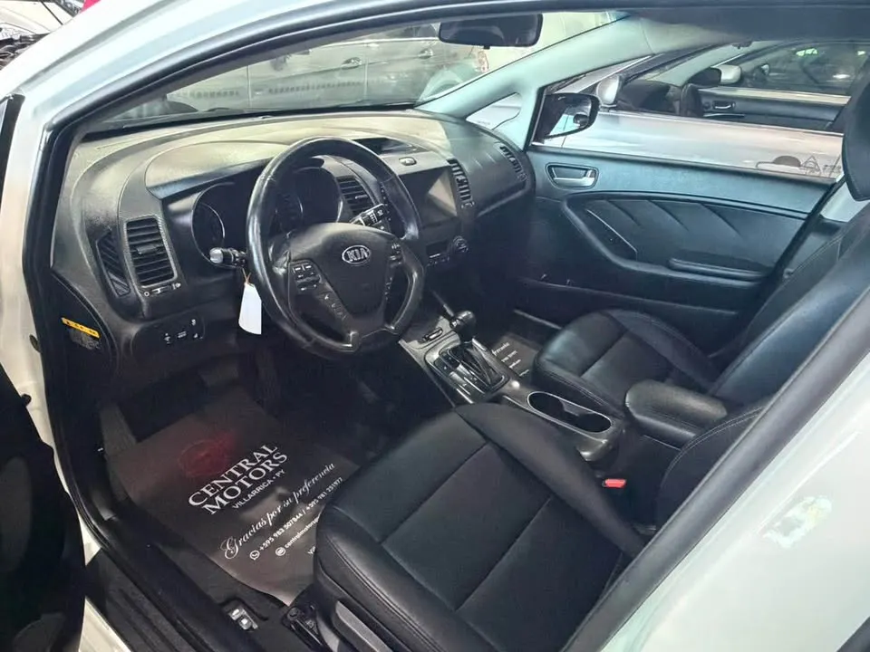 Kia K3 2015