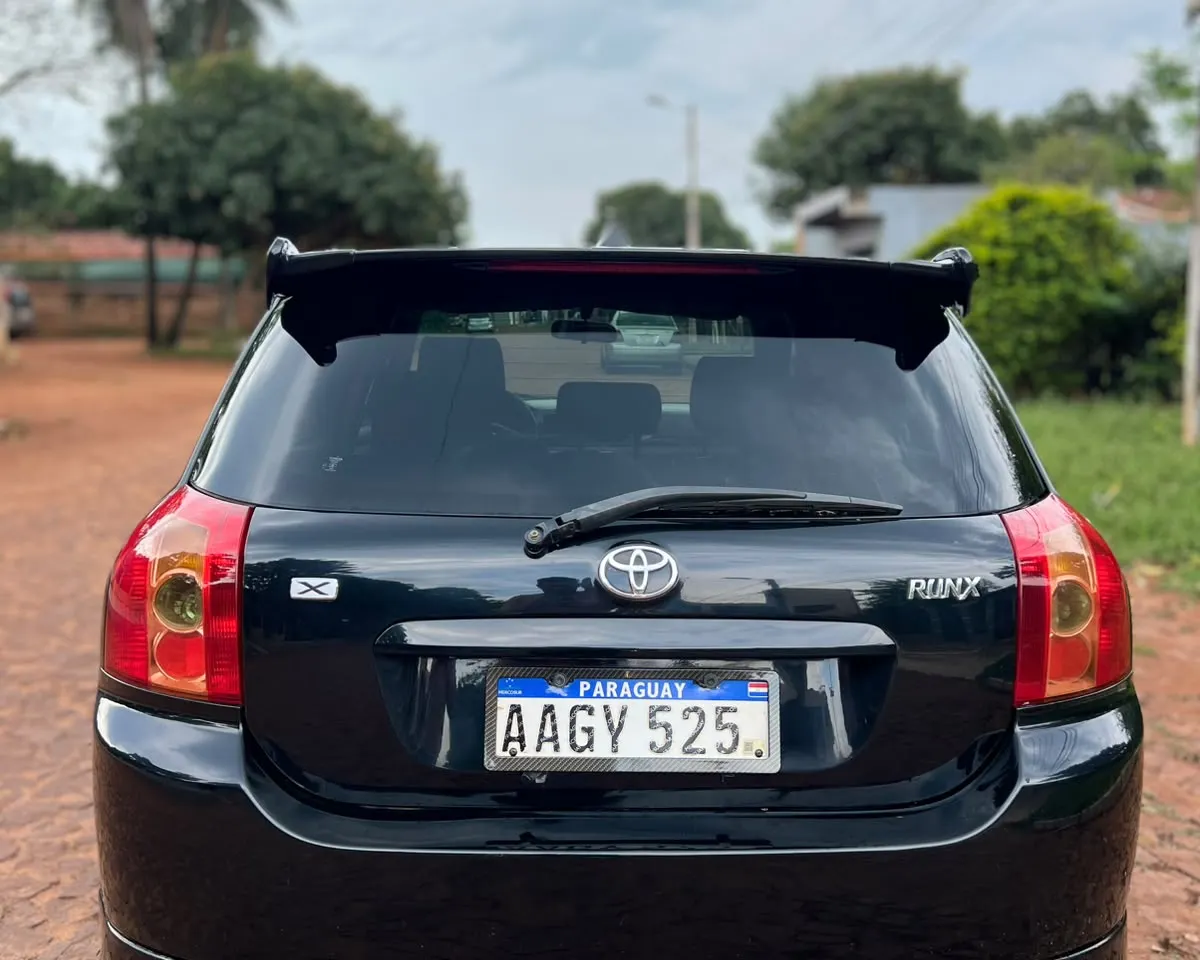 Toyota Runx 2006