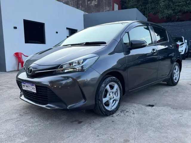 Toyota Vitz 2016