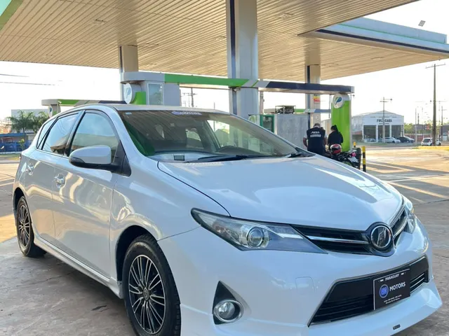 Toyota Auris 2014
