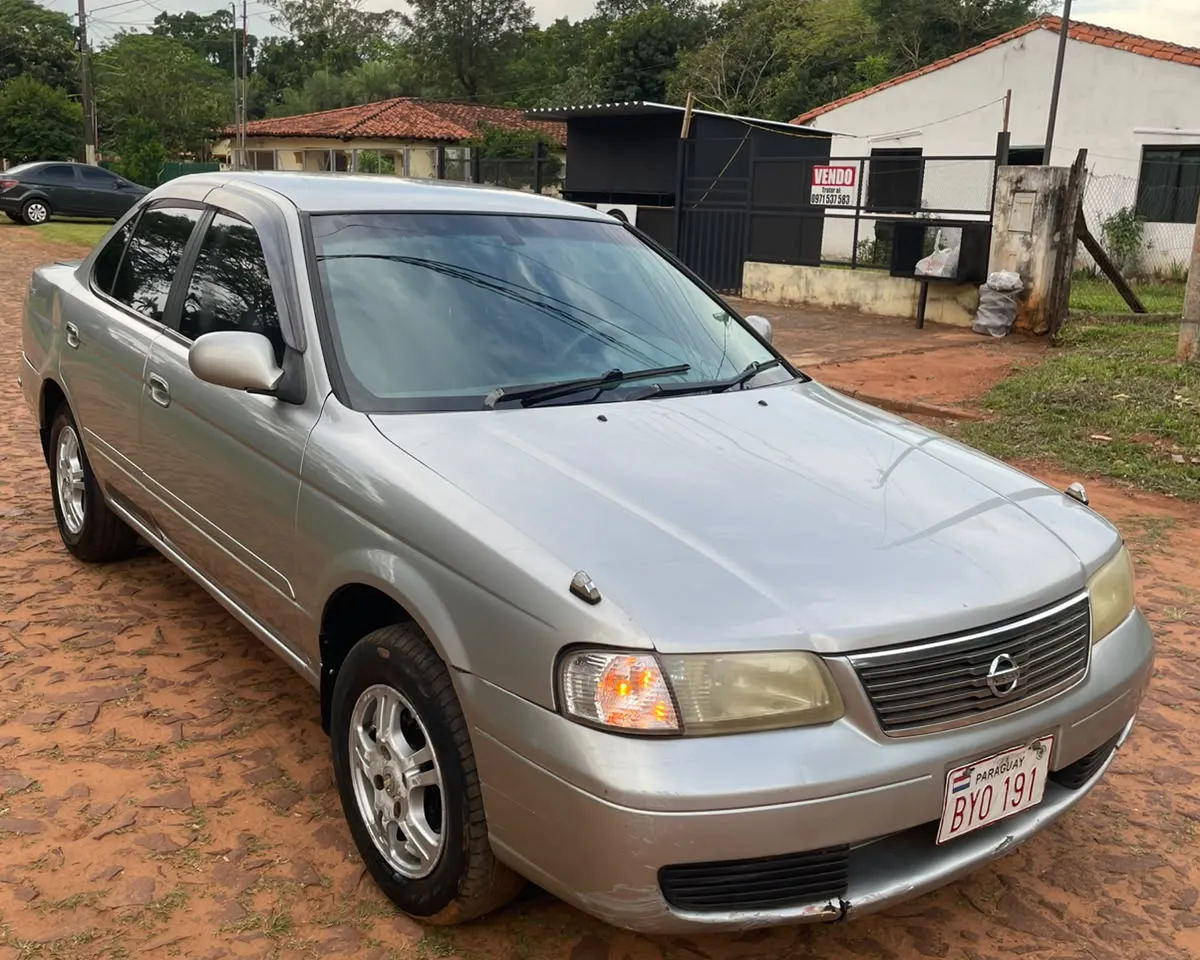 Nissan Sunny 2004