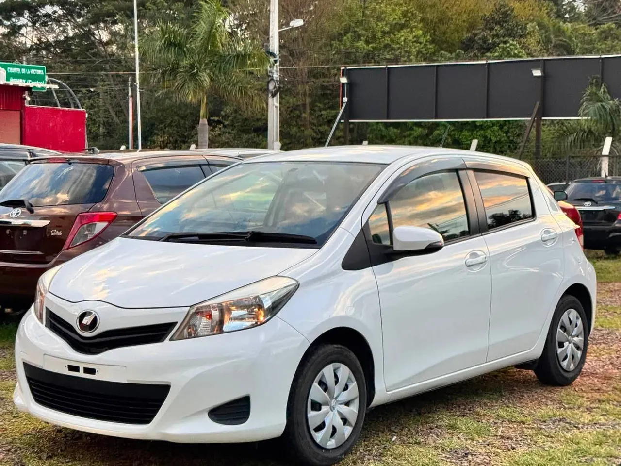 Toyota Vitz 2011