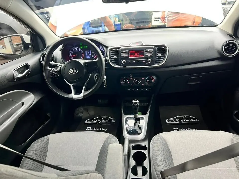 Kia Soluto 2020