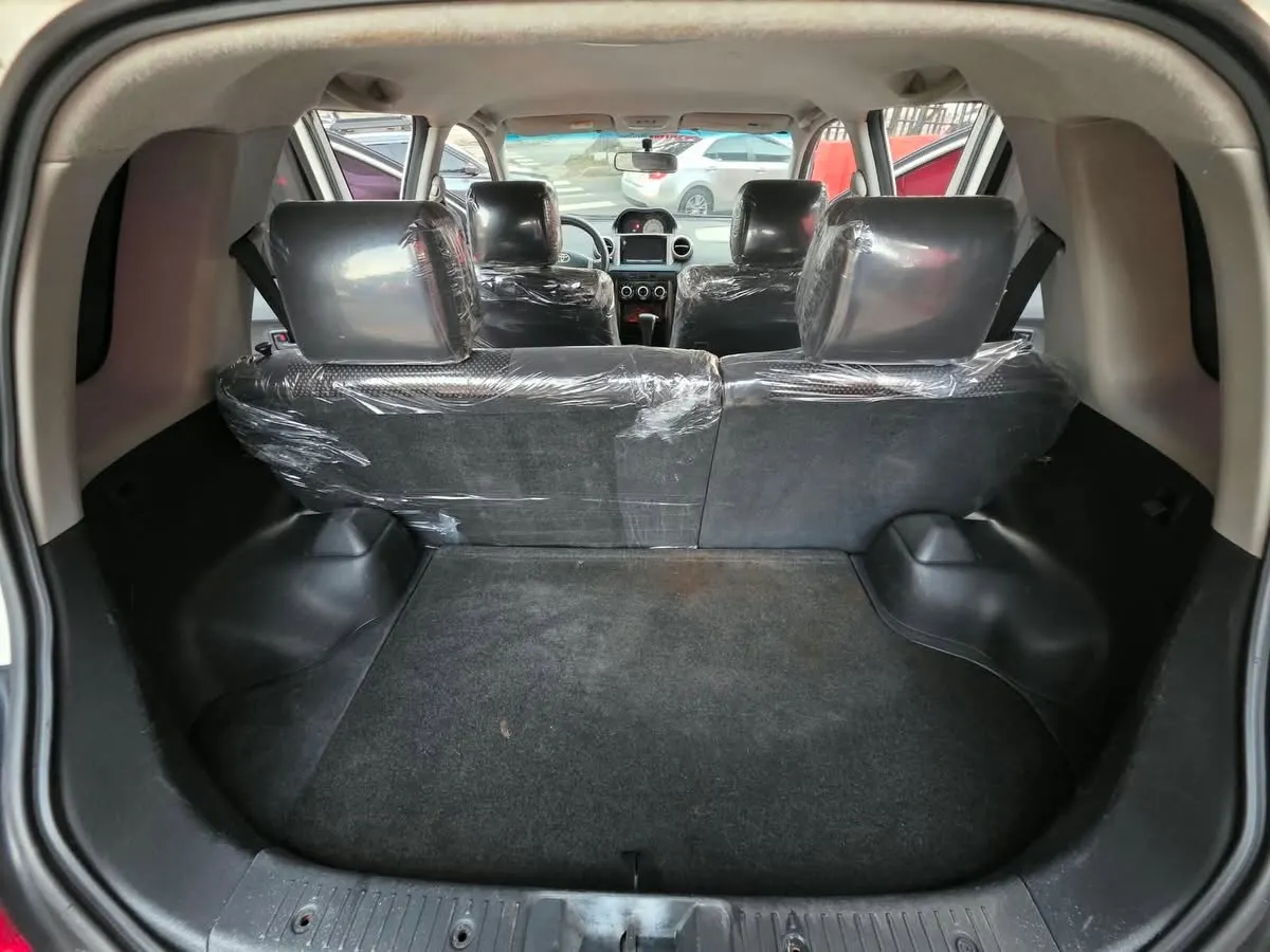 Toyota ist 2003