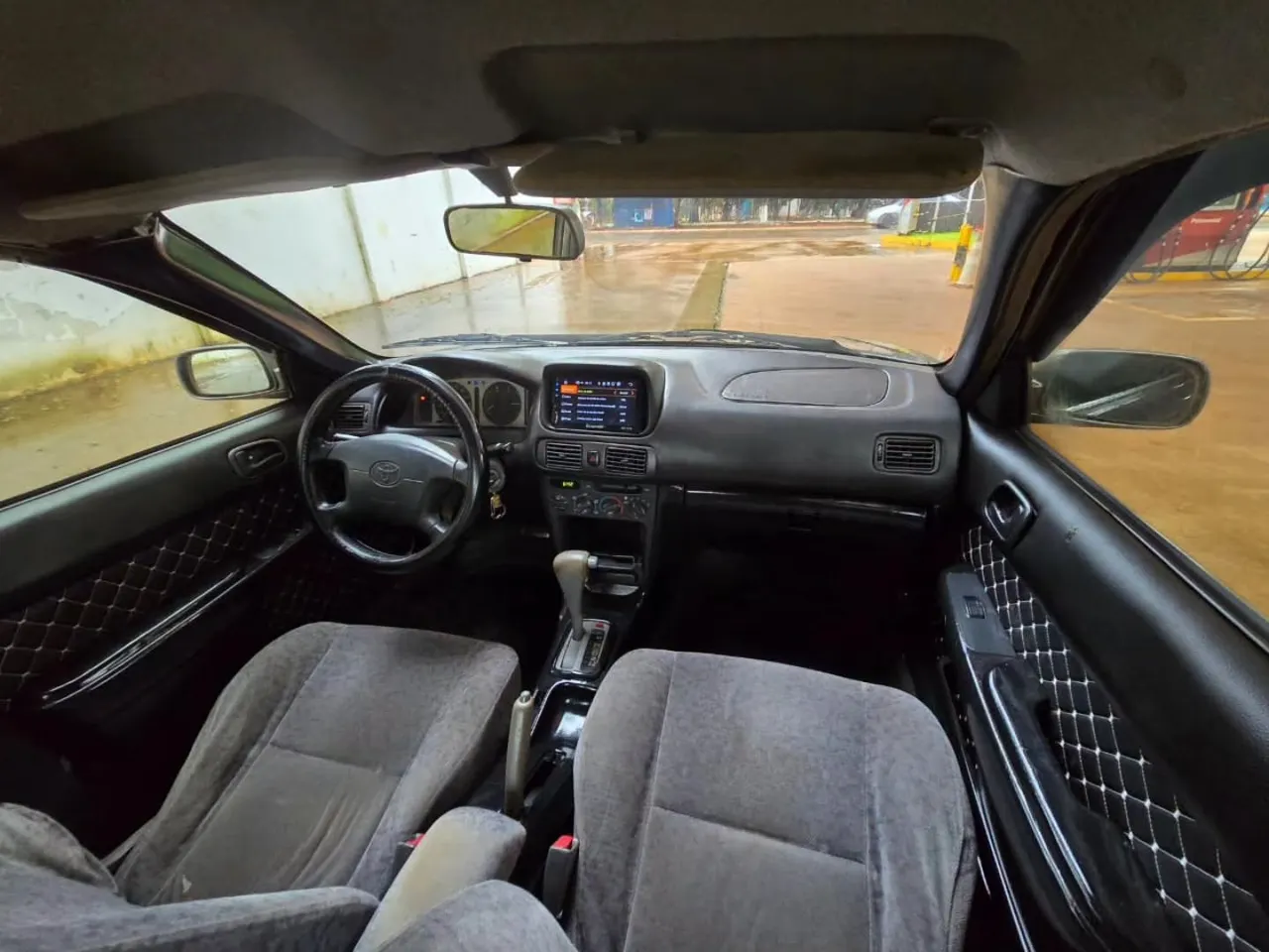 Toyota Corolla 2000
