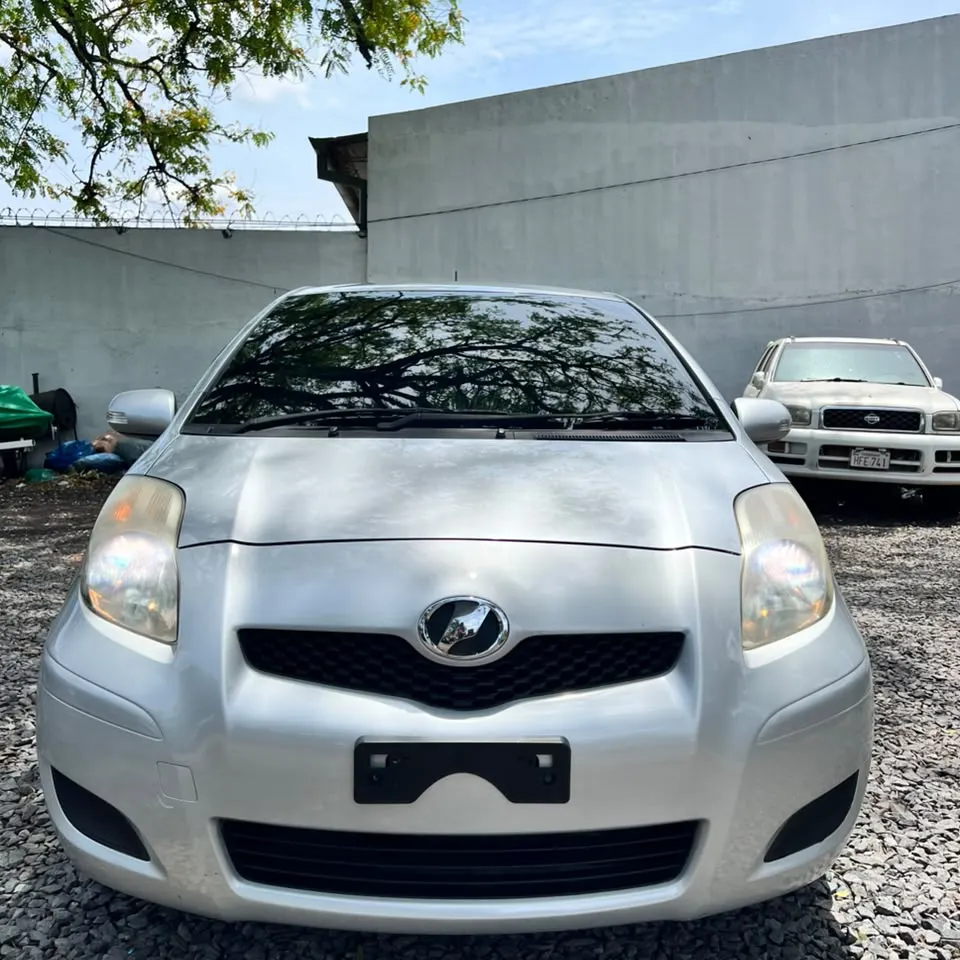 Toyota Vitz 2009