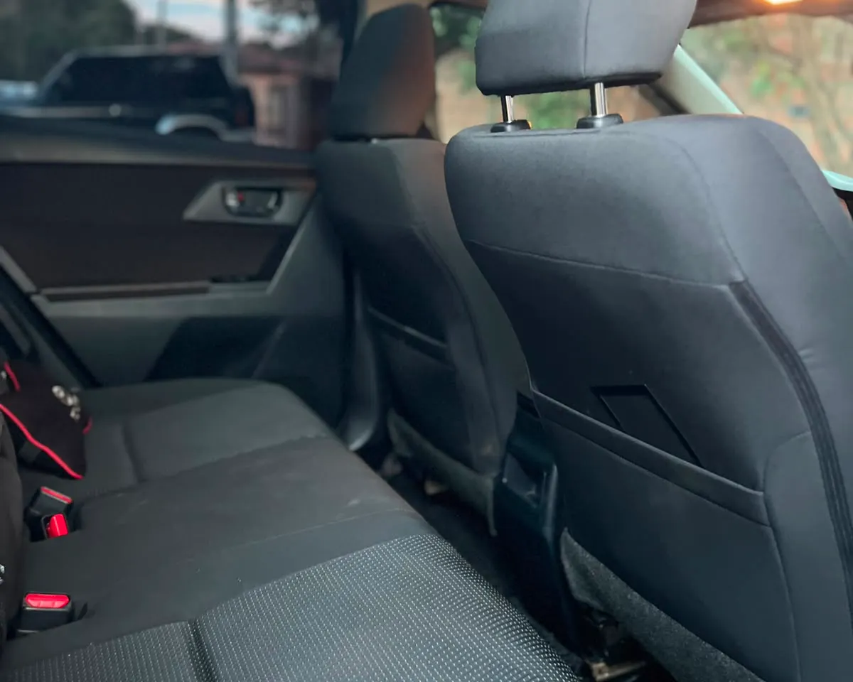 Toyota Auris 2015
