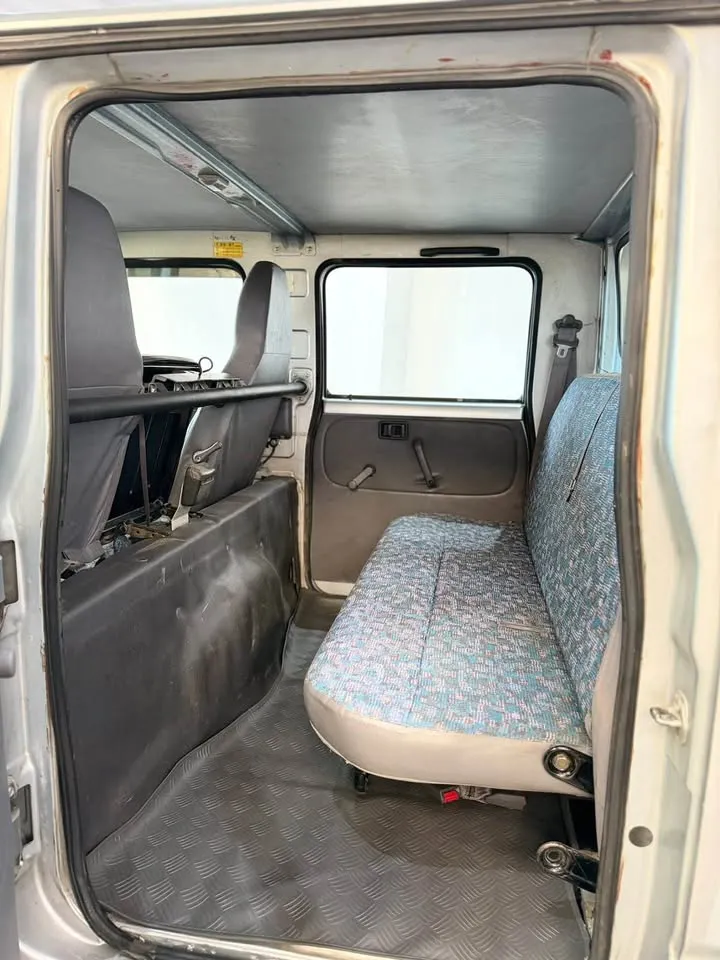 Nissan Atlas 1998