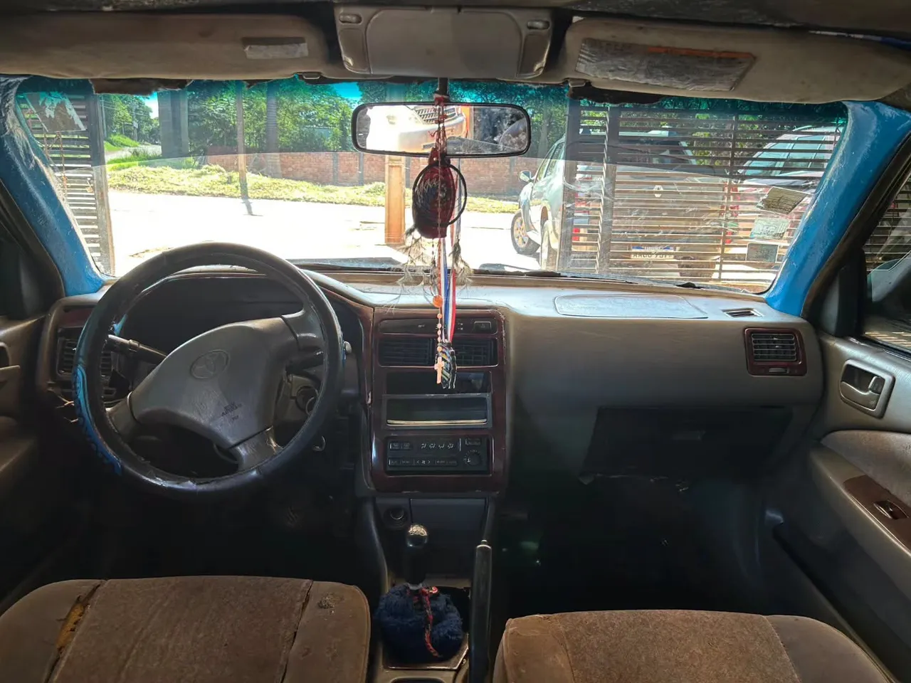 Toyota Corona 2000