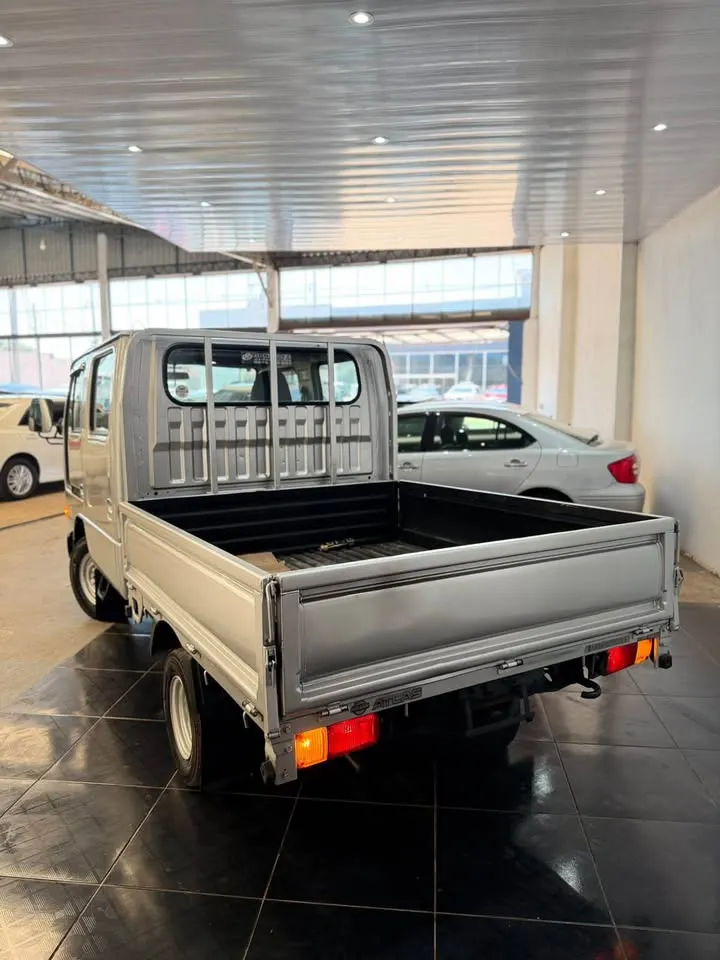 Nissan Atlas 1998
