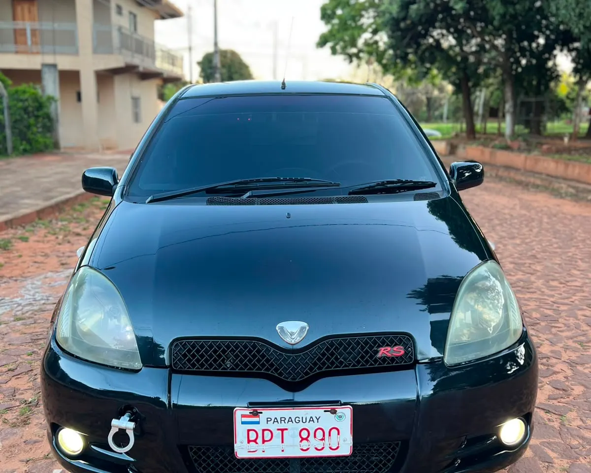 Toyota Vitz 2002