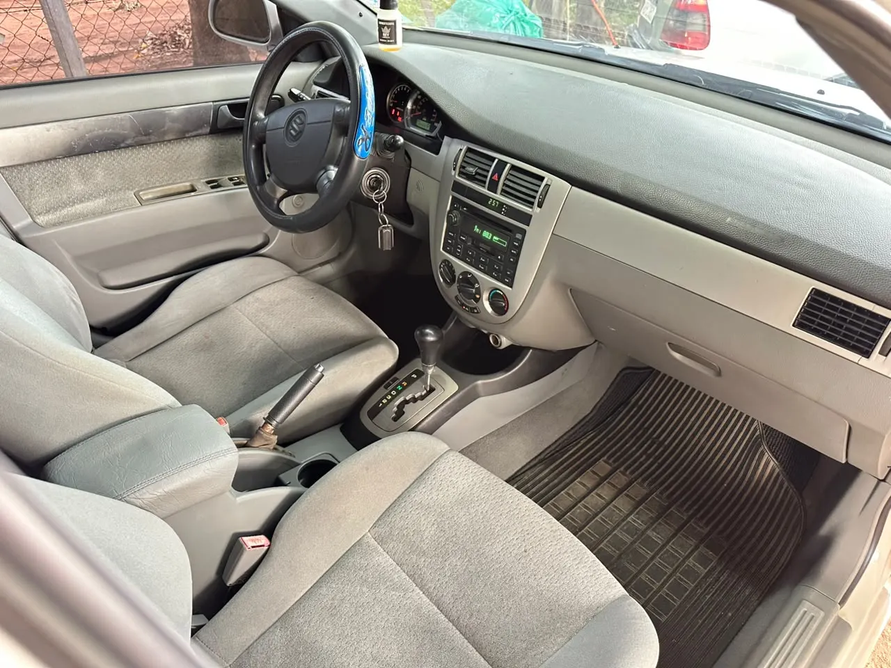 Suzuki Forenza 2005