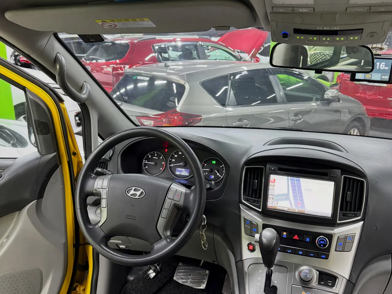 Hyundai H1 2017 12 pasajeros
