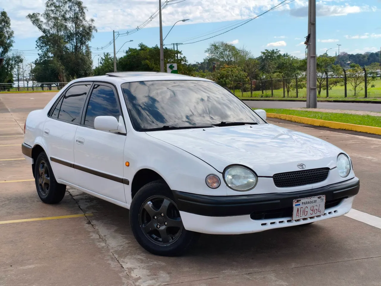 Toyota Corolla 1998