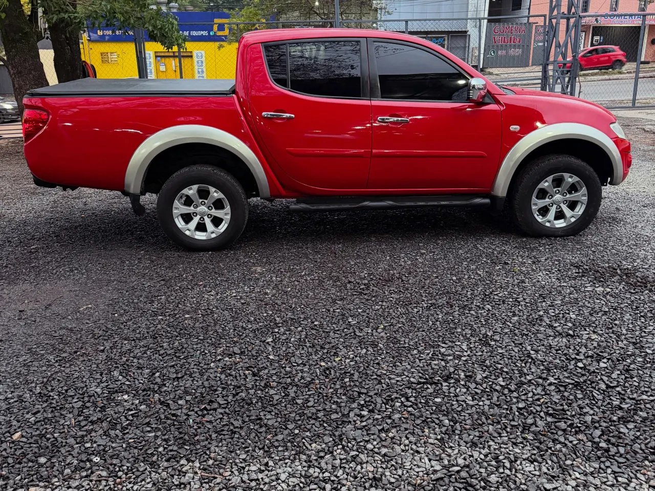 Mitsubishi Triton 2010 Chasis largo 4D56 Turbo Intercooler