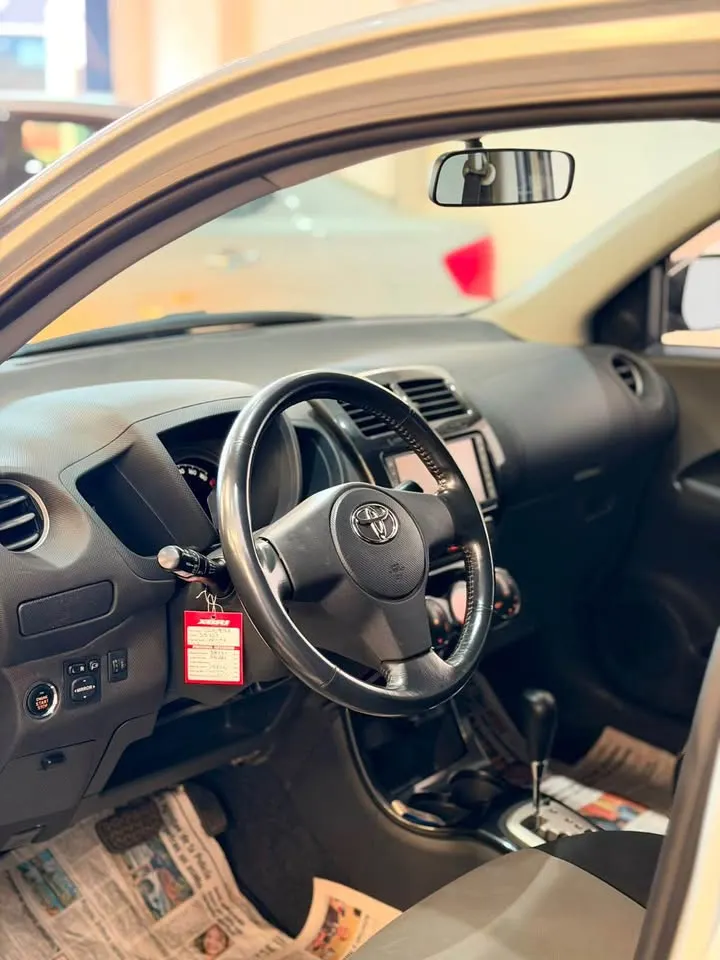 Toyota ist 2005